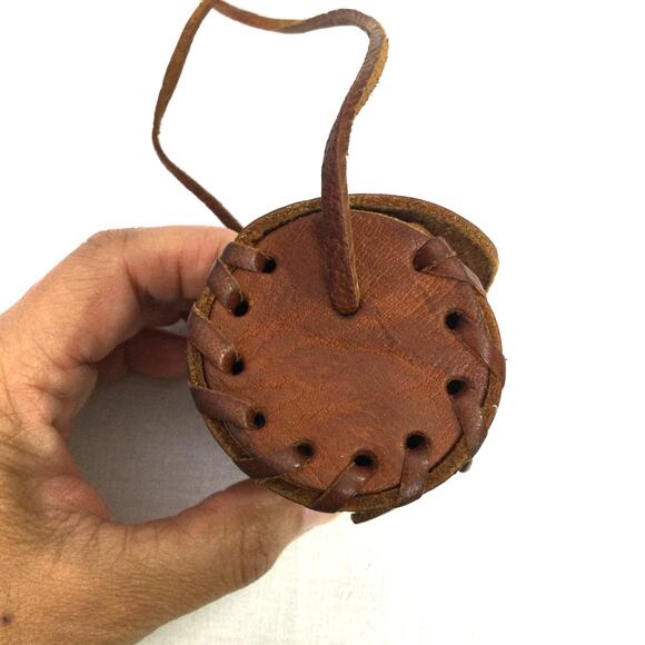 Handmade Brown Leather Oval Buckle Brown Coin Money Pouch Shoulder Strap - Picture 7 of 12